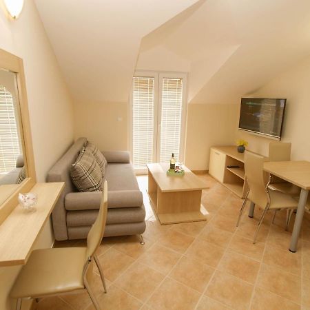 Apartments Villa Bondi 마카르스카 외부 사진